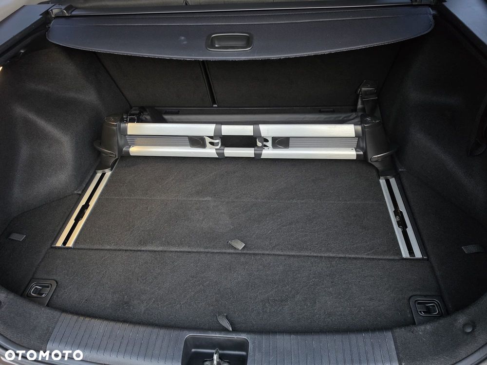 Kia Ceed 1.6 GDI DCT Platinum Edition - 37