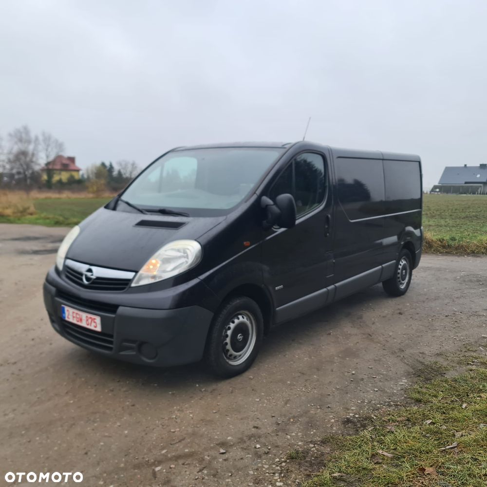 Opel VIVARO - 2