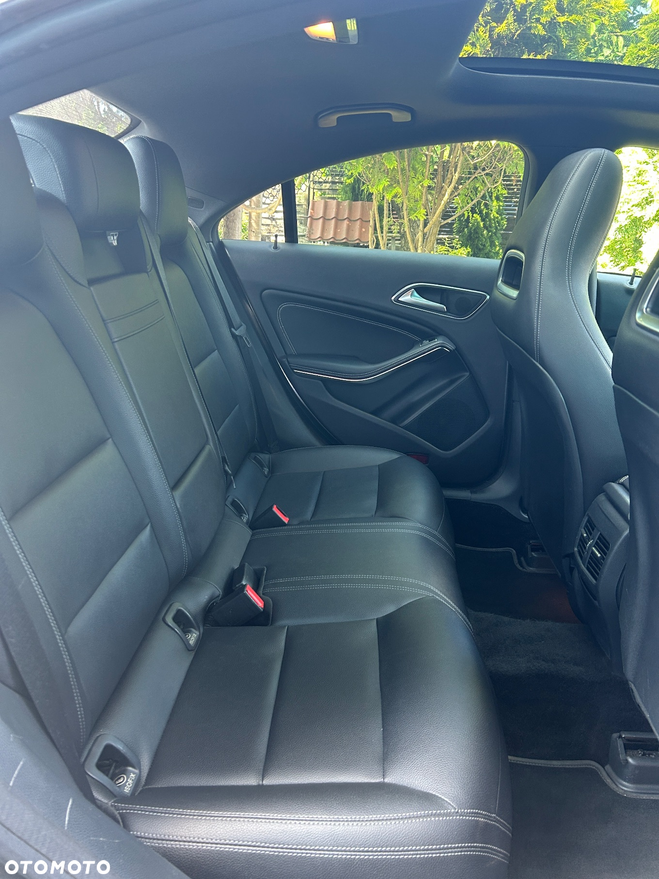 Mercedes-Benz CLA 250 7G-DCT - 18