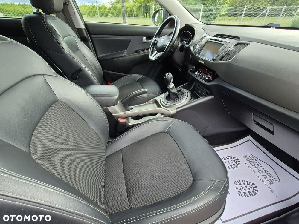 Kia Sportage - 12