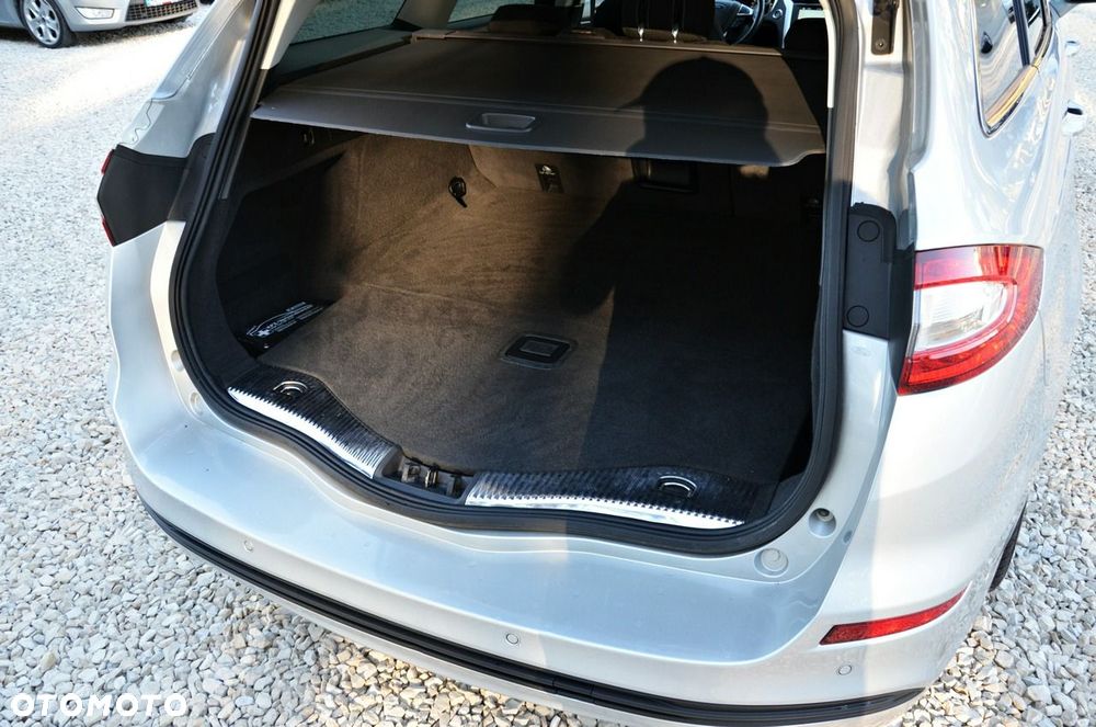 Ford Mondeo 2.0 TDCi STart-Stopp Titanium - 9