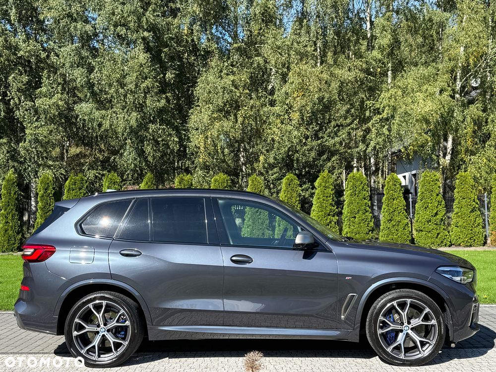 BMW X5 M M50d - 23