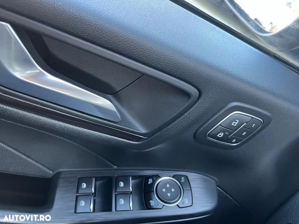 Ford Kuga 2.5 Duratec PHEV Vignale - 15
