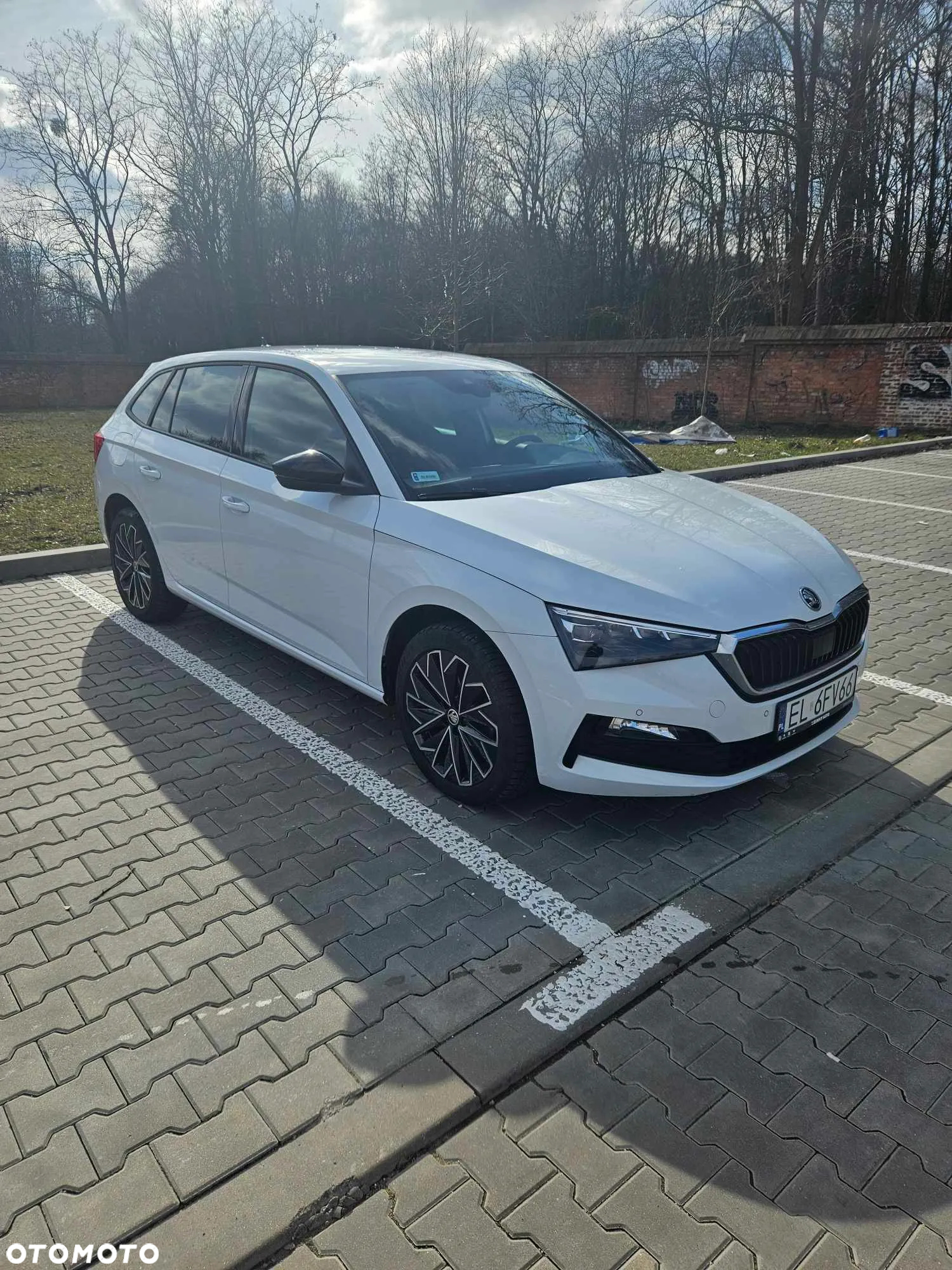 Skoda Scala 1.0 TSI Style DSG - 2