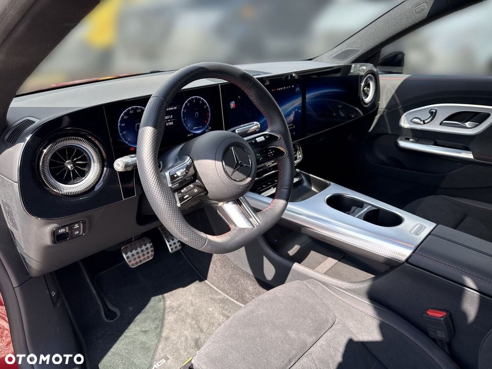 Mercedes-Benz CLA - 15