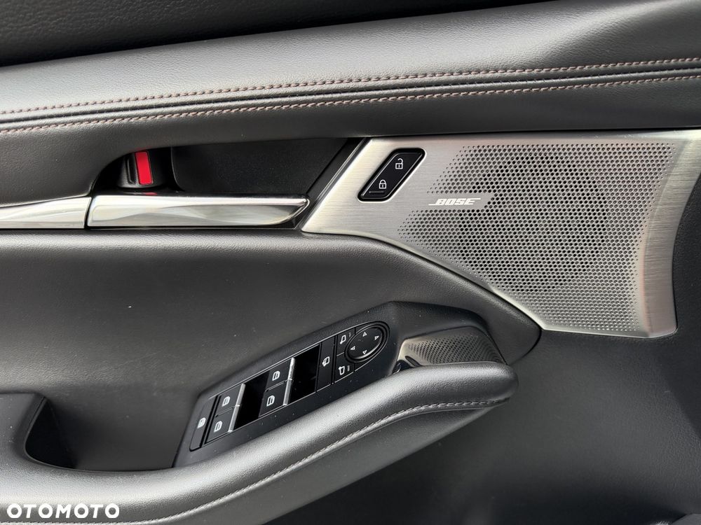 Mazda 3 e-SKYACTIV-G 122 M HYBRID DRIVE EXCLUSIVE-LINE - 13