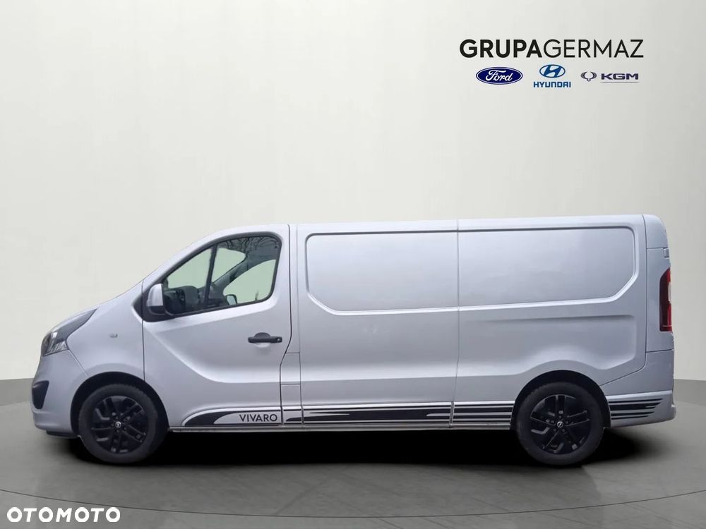 Opel Vivaro - 10