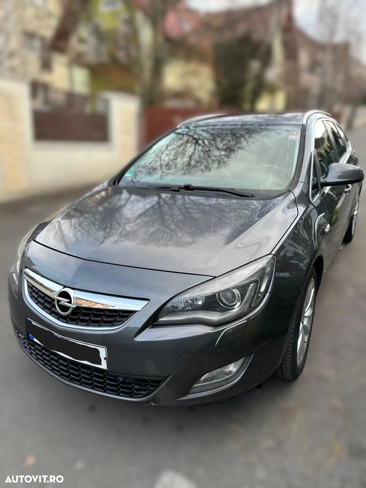 Opel Astra Sports Tourer 2.0 CDTI Cosmo - 1