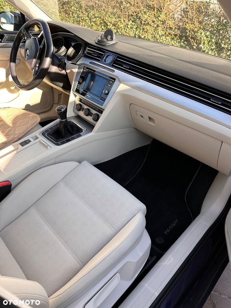 Volkswagen Passat 1.4 TSI BMT ACT Comfortline - 13