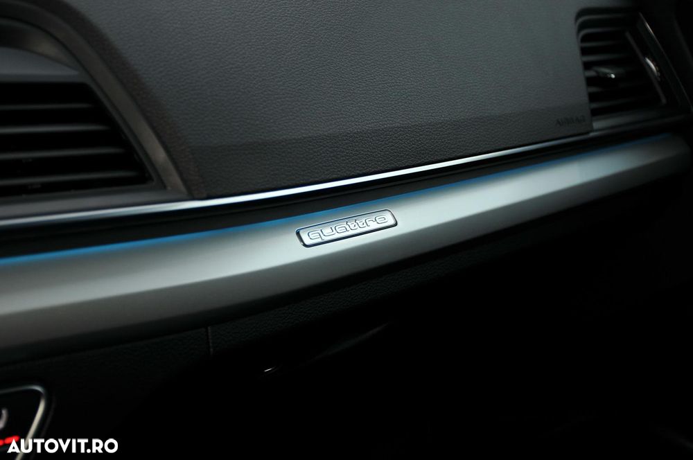 Audi Q5 40 TDI quattro S tronic S line - 24