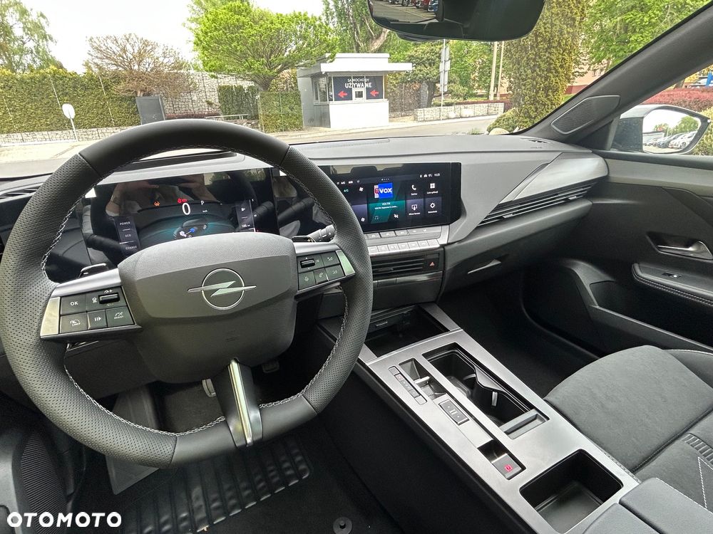 Opel Astra 1.2 T mHEV Ultimate S&S eDTC - 27