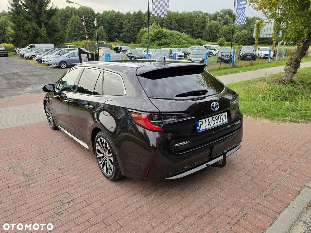 Toyota Corolla - 4