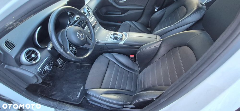 Mercedes-Benz Klasa C 220 d 9G-TRONIC - 24