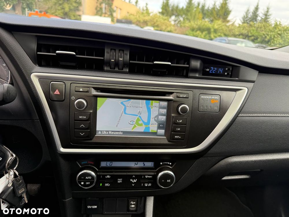 Toyota Auris - 18