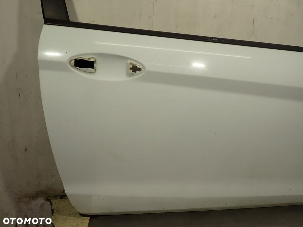 DRZWI PRAWY PRZÓD 3D FORD FIESTA MK6 - 3
