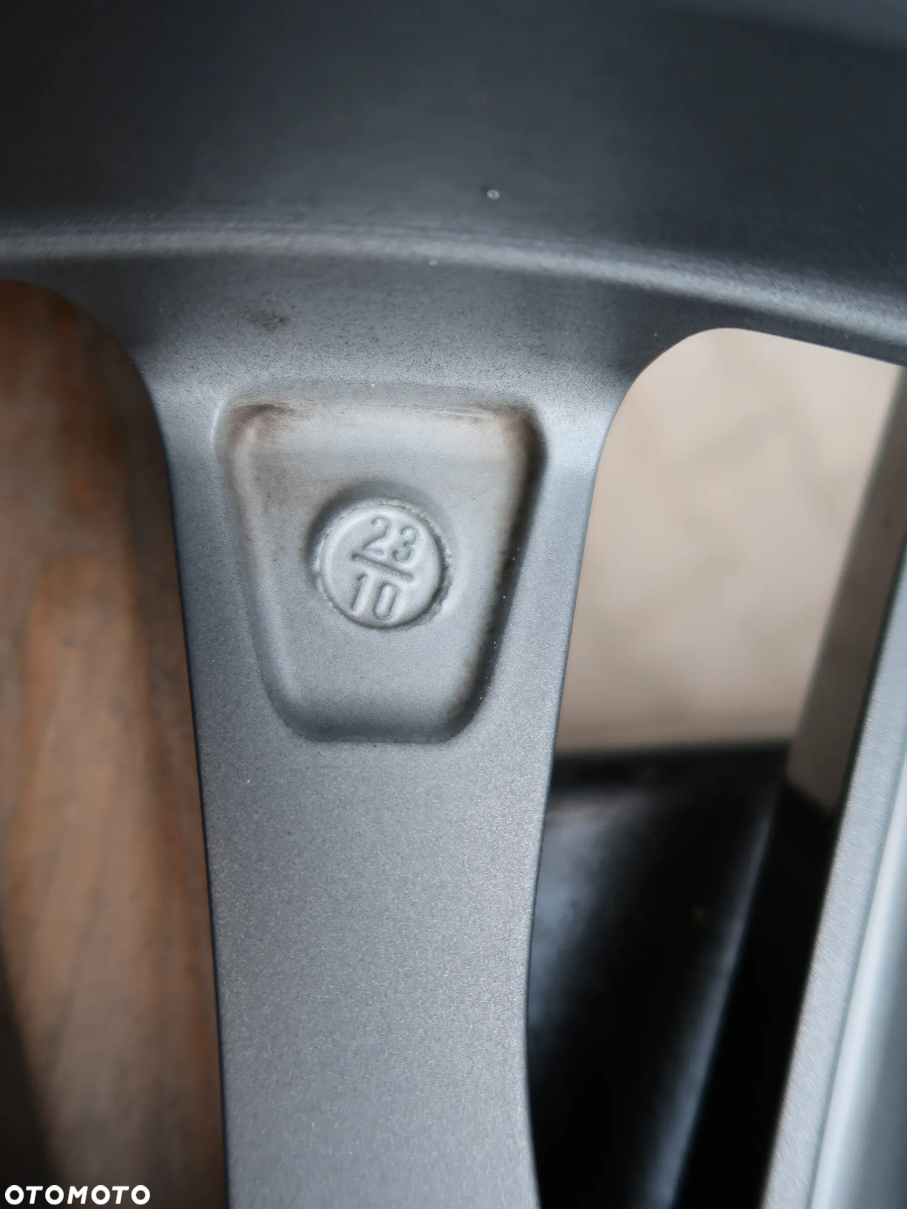 213 Felga Aluminiowa Lexus RS NX 8x21 et40 - 5
