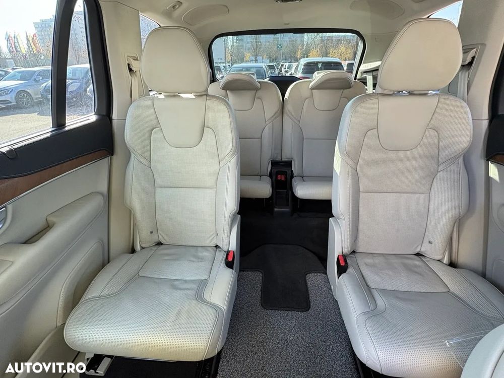 Volvo XC 90 D5 AWD Inscription - 12