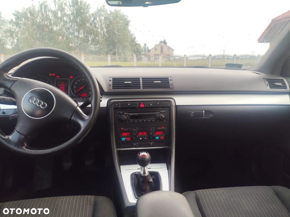 Audi A4 Limousine 1.9 TDI - 11