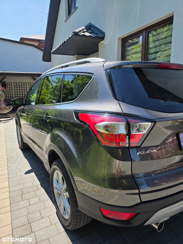 Ford Kuga 2.0 TDCi 4x2 Titanium - 16