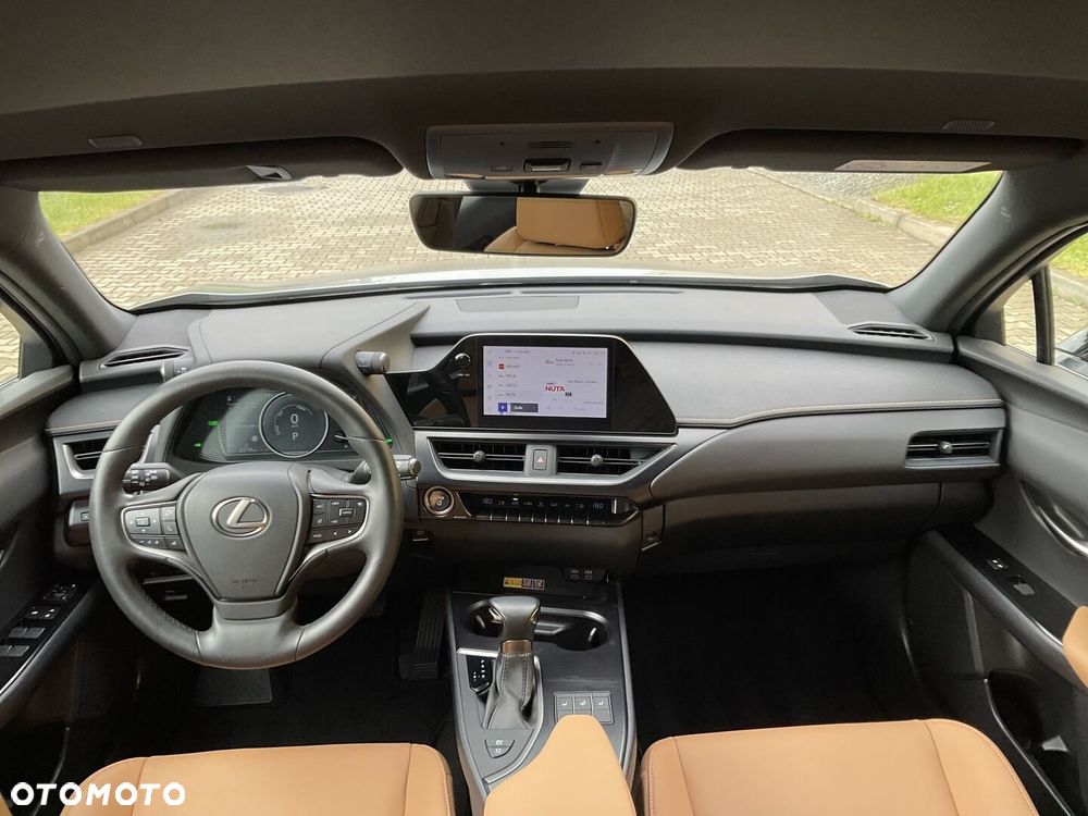 Lexus UX 250h GPF F Sport Design 2WD - 9