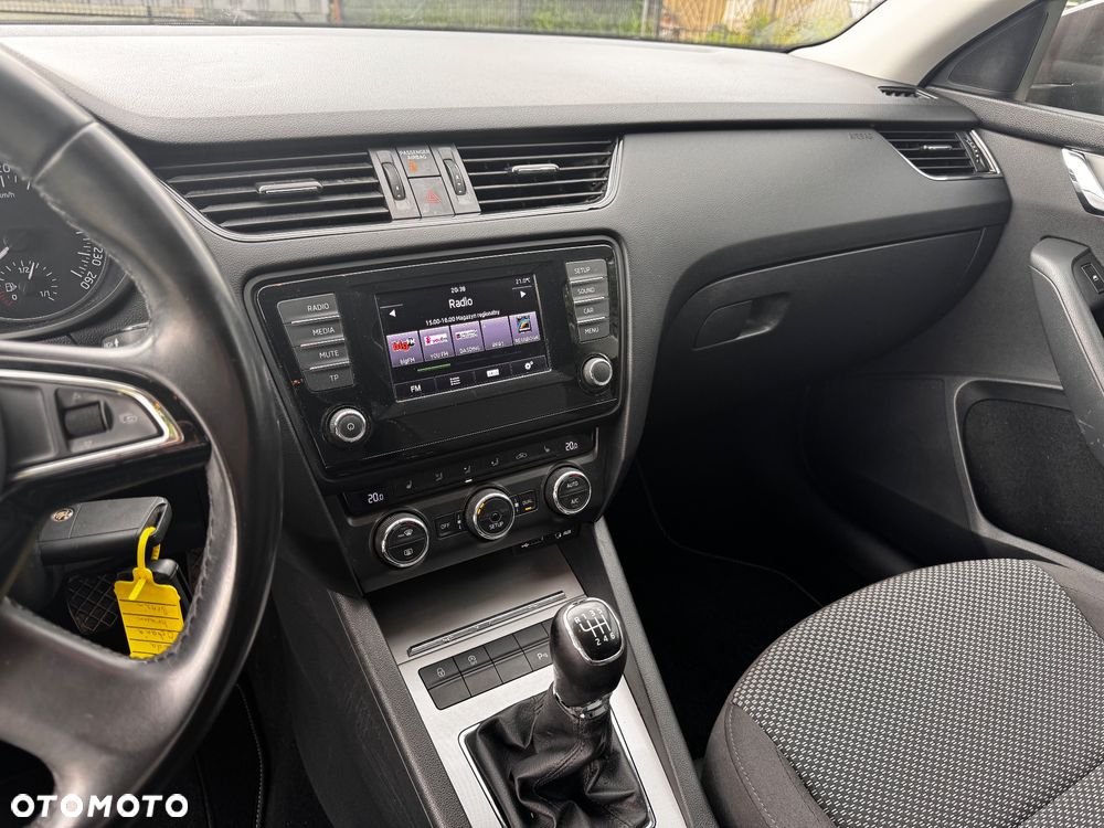 Skoda Octavia 1.4 TSI Edition - 24