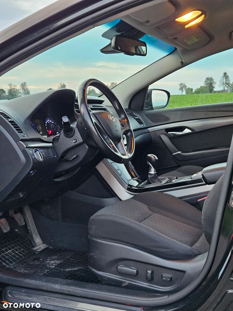 Hyundai i40 2.0 GDI Business - 11