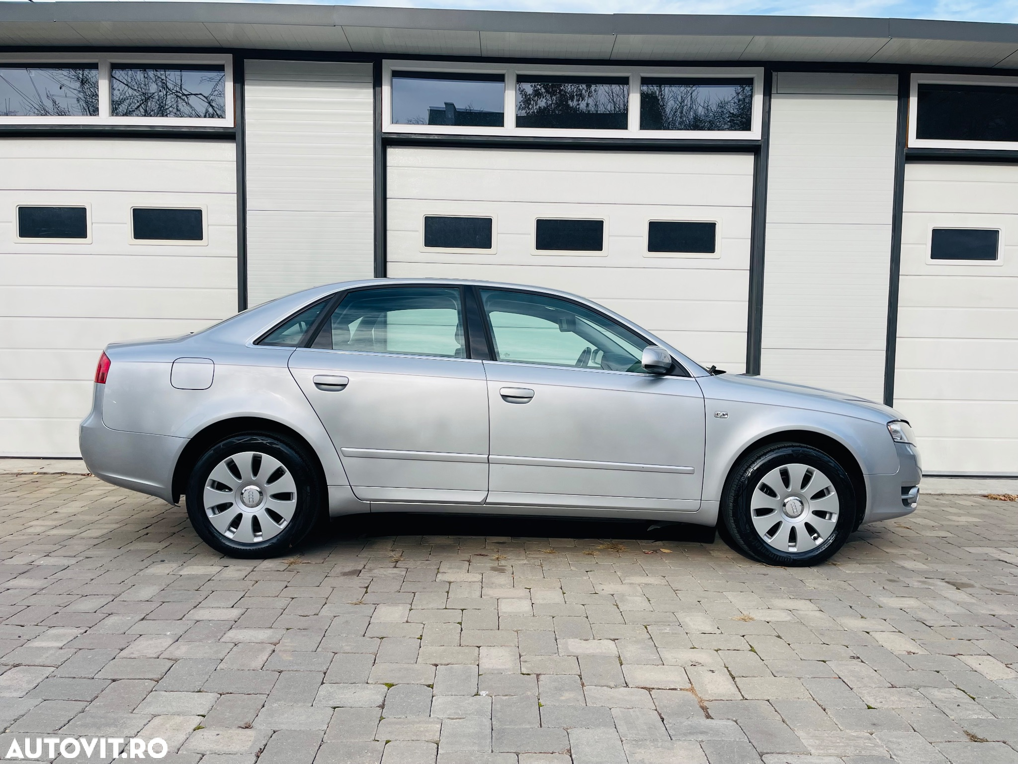 Audi A4 - 5