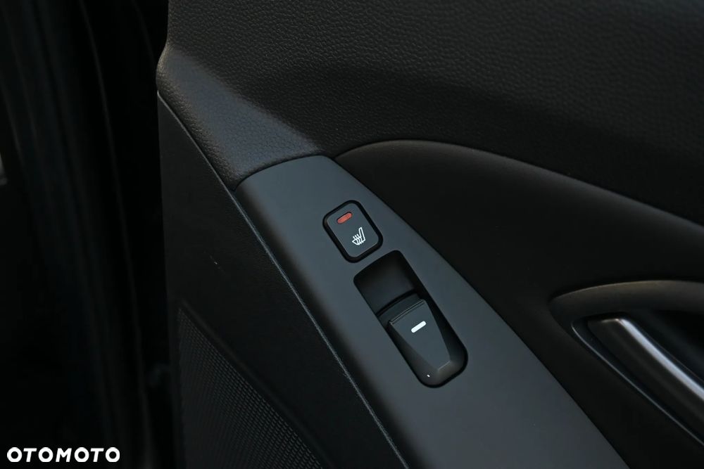 Hyundai ix35 2.0 GDI Premium 2WD - 26