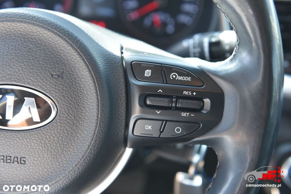 Kia Stonic - 34