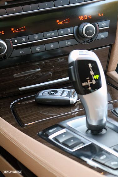 BMW 730 d - 27
