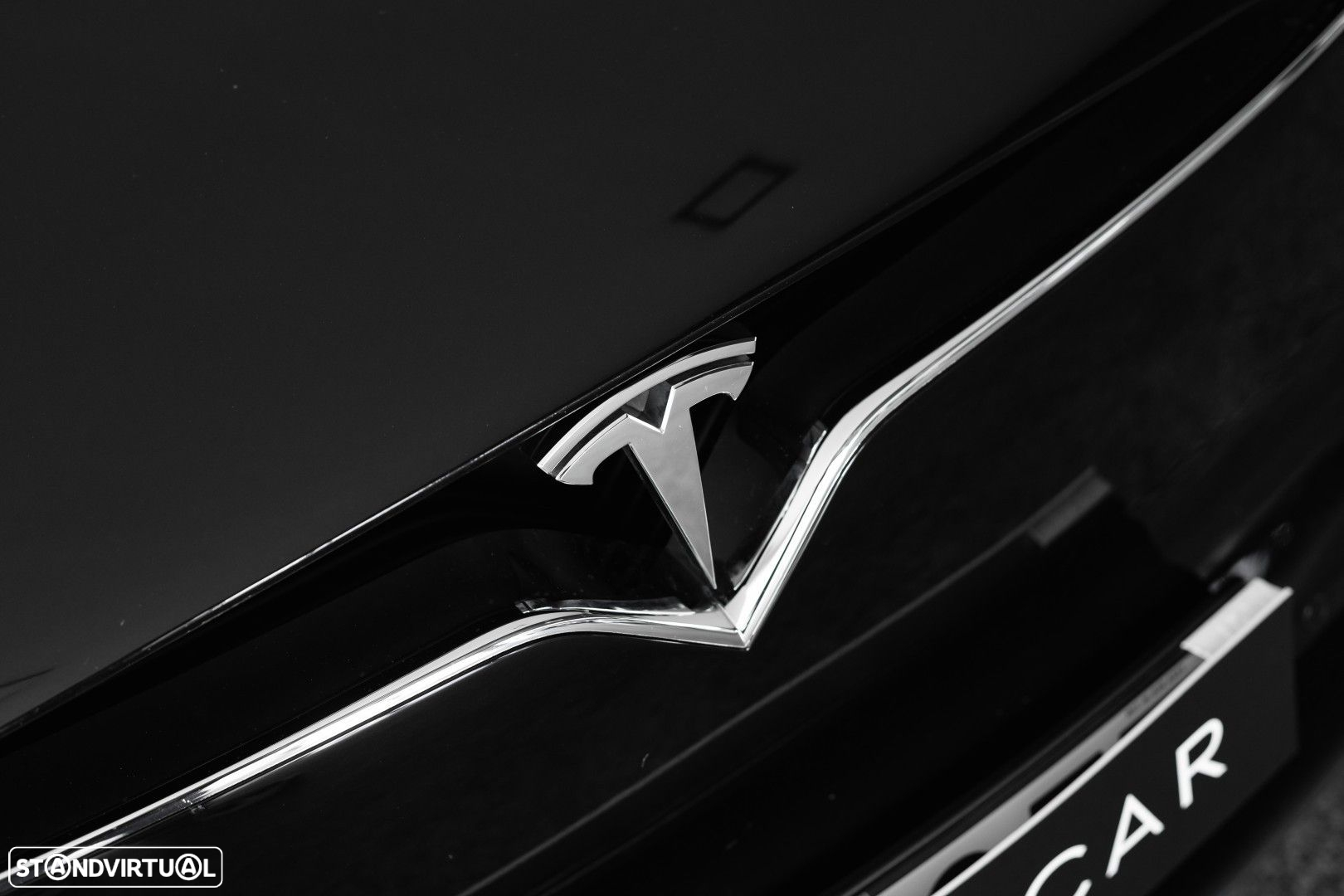 Tesla Model X 75D - 9