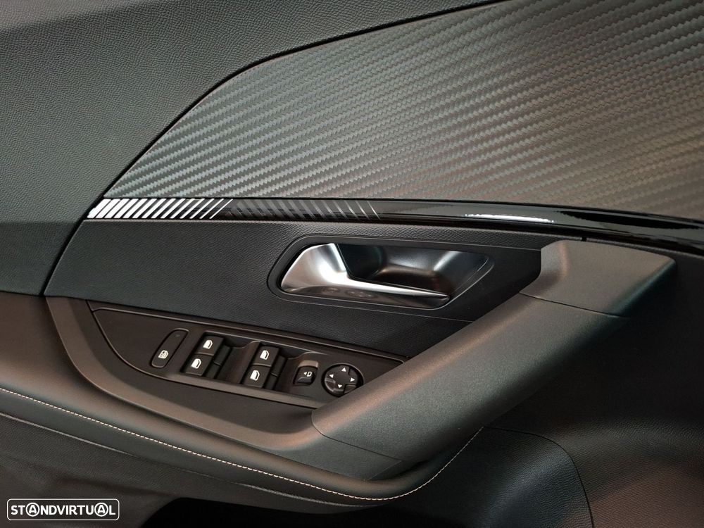 Peugeot e-2008 54 kWh Allure - 22