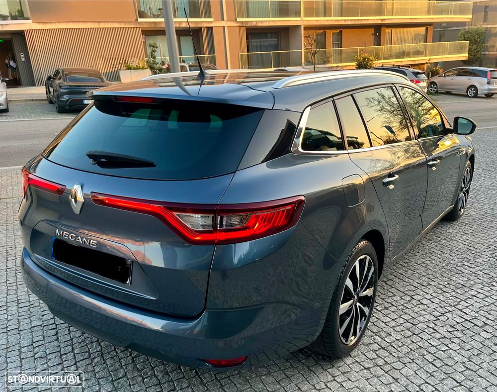 Renault Mégane Sport Tourer 1.2 TCE Limited SS - 11