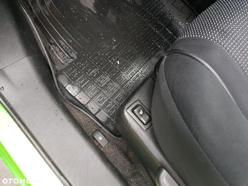 Mazda 2 1.3 Exclusive+ - 7