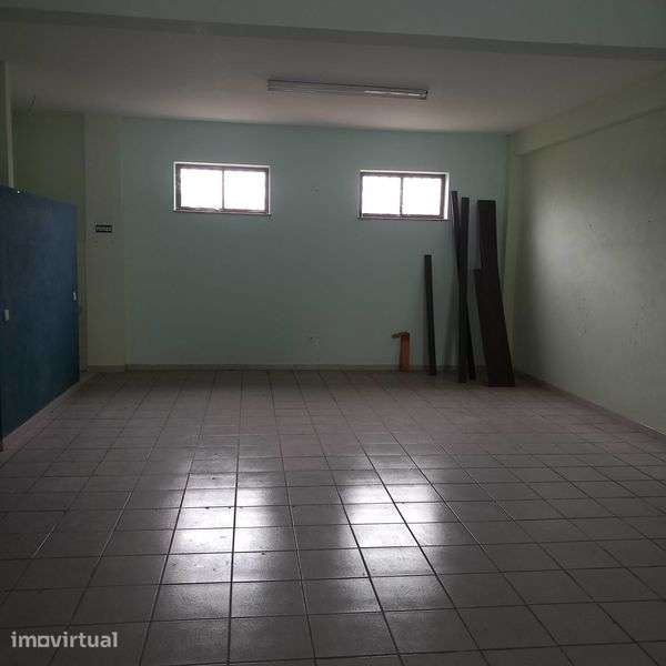 Arrenda-se loja comercial - Grande imagem: 3/4