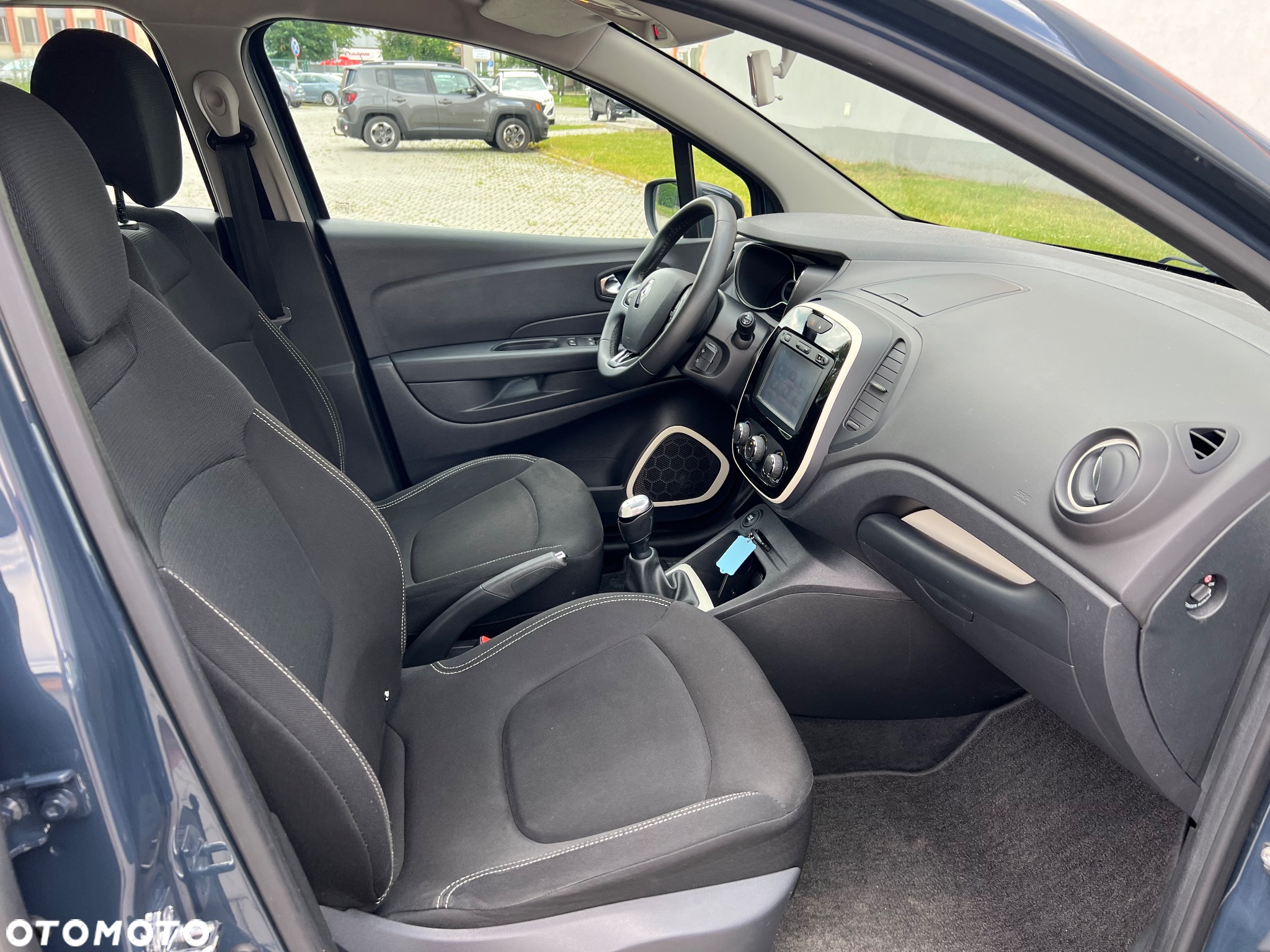 Renault Captur (ENERGY) TCe 90 INTENS - 15