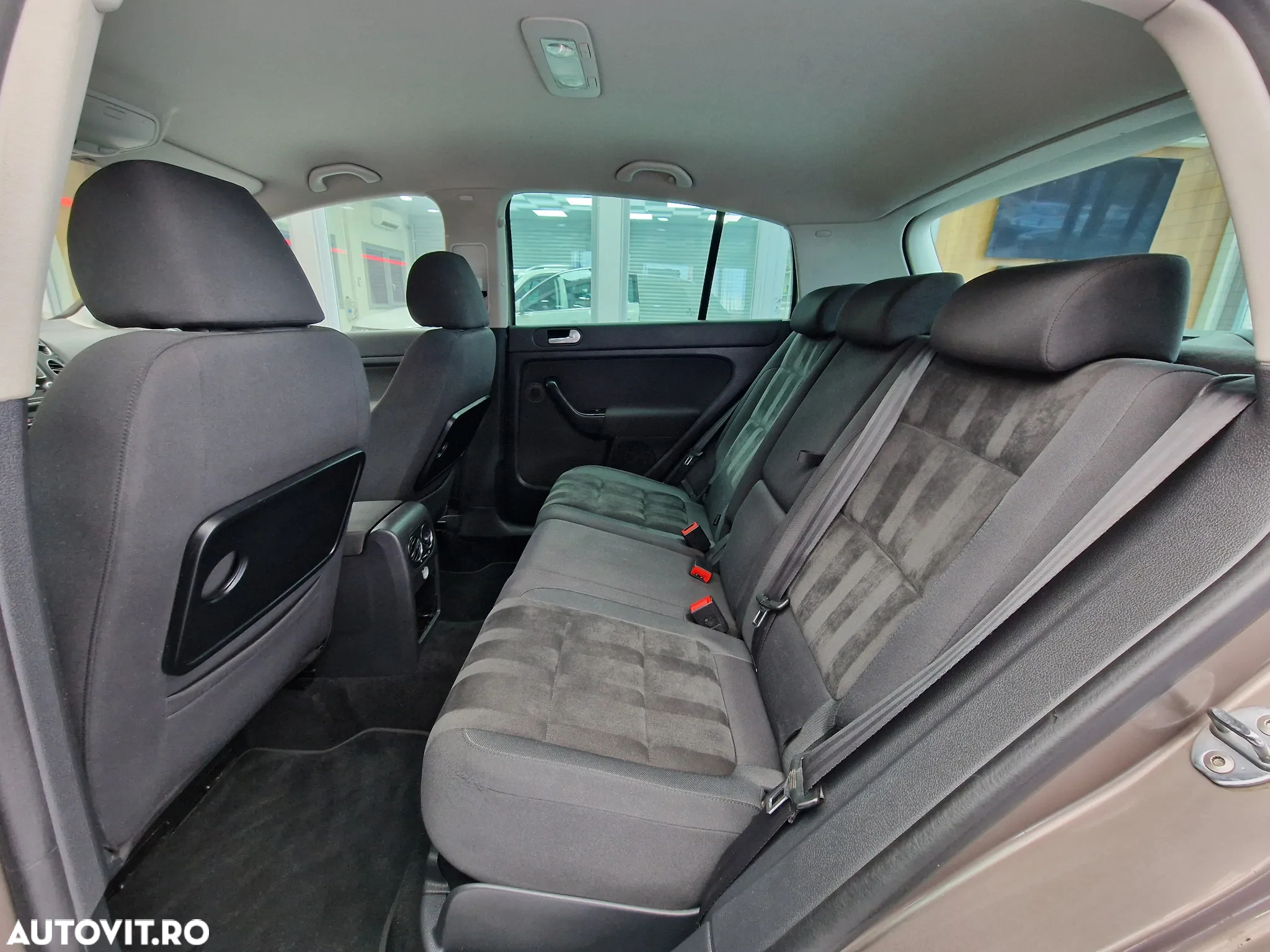 Volkswagen Golf Plus 1.4 TrendlineTSI DSG - 7