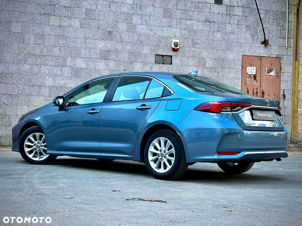 Toyota Corolla - 11
