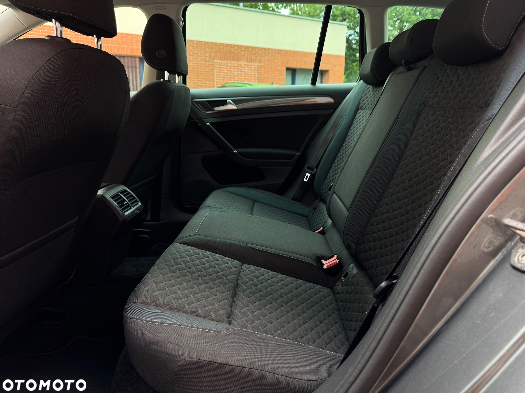 Volkswagen Golf 2.0 TDI SCR DSG IQ.DRIVE - 19