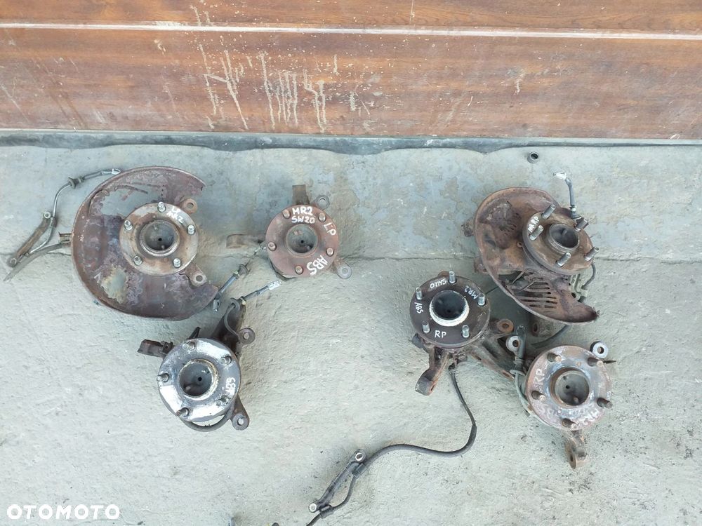 Toyota MR2 SW20 2,0 zwrotnica piasta przód ABS pra - 3
