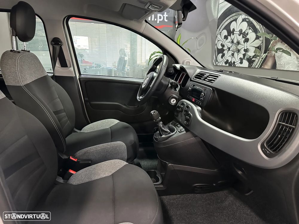 Fiat Panda 1.0 Hybrid City Cross - 15