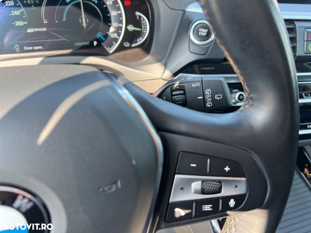 BMW X3 xDrive30e Aut. Advantage - 24