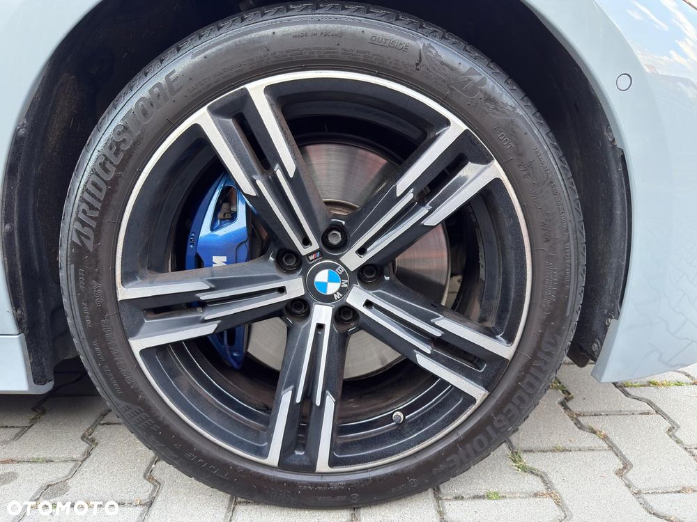 BMW Seria 3 330d xDrive mHEV M Sport - 12