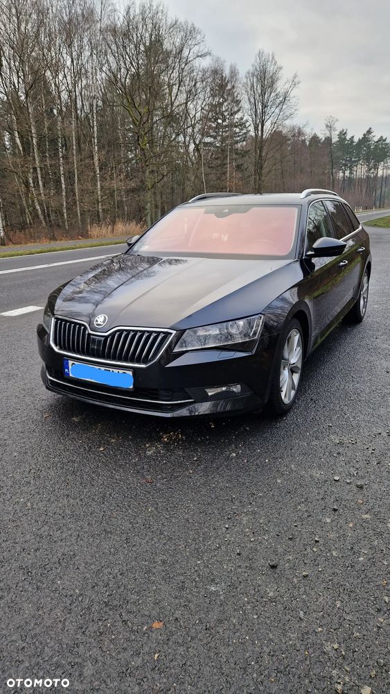 Skoda Superb 2.0 TDI Style DSG - 10