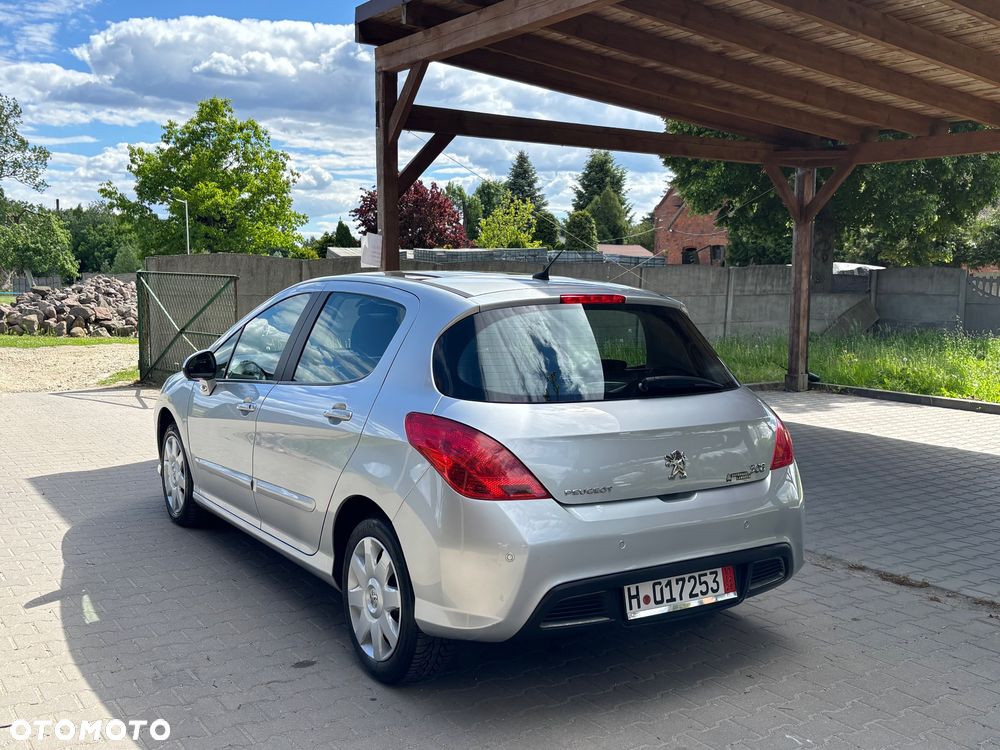 Peugeot 308 - 11