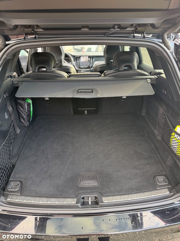 Volvo XC 60 D4 Geartronic RDesign - 27