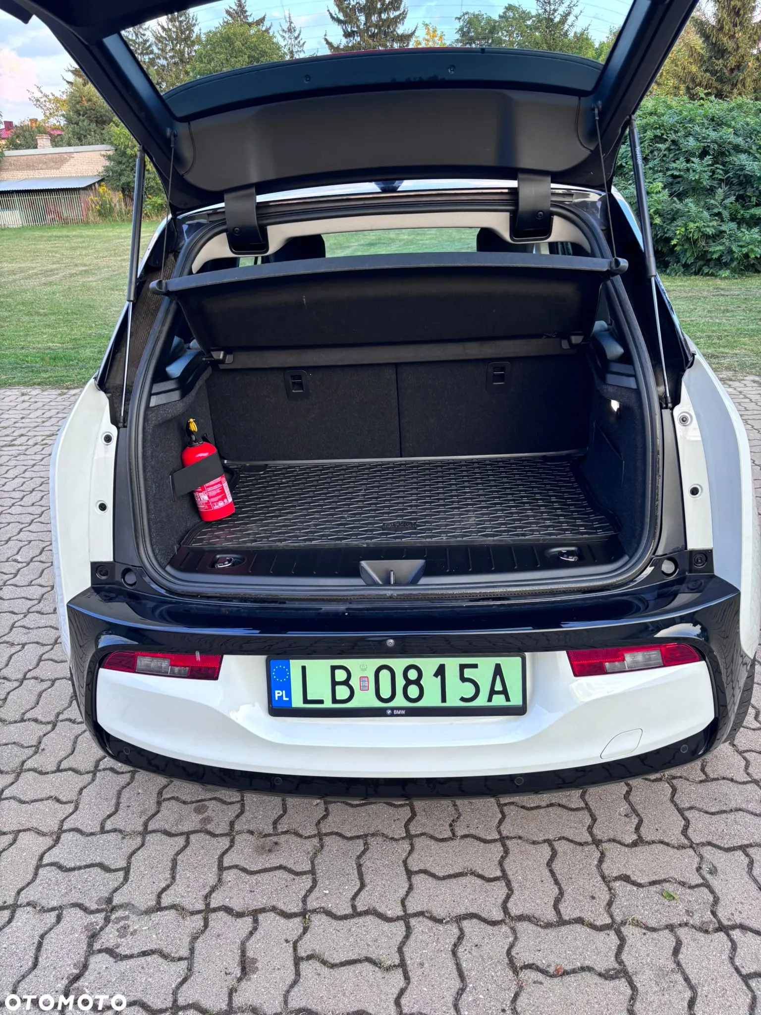 BMW i3 120 Ah - 12