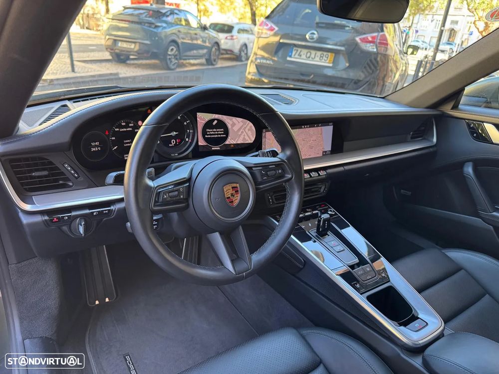 Porsche 911 (992) Carrera 4S PDK - 26