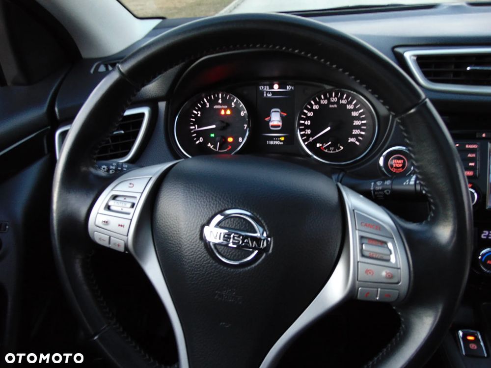 Nissan Qashqai 1.6 DIG-T 360 - 13