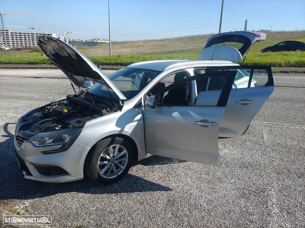 Renault Mégane Sport Tourer 1.6 dCi Intens - 22